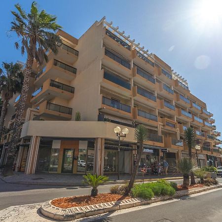 Apartment Saint James-13 By Interhome Le Lavandou Ngoại thất bức ảnh