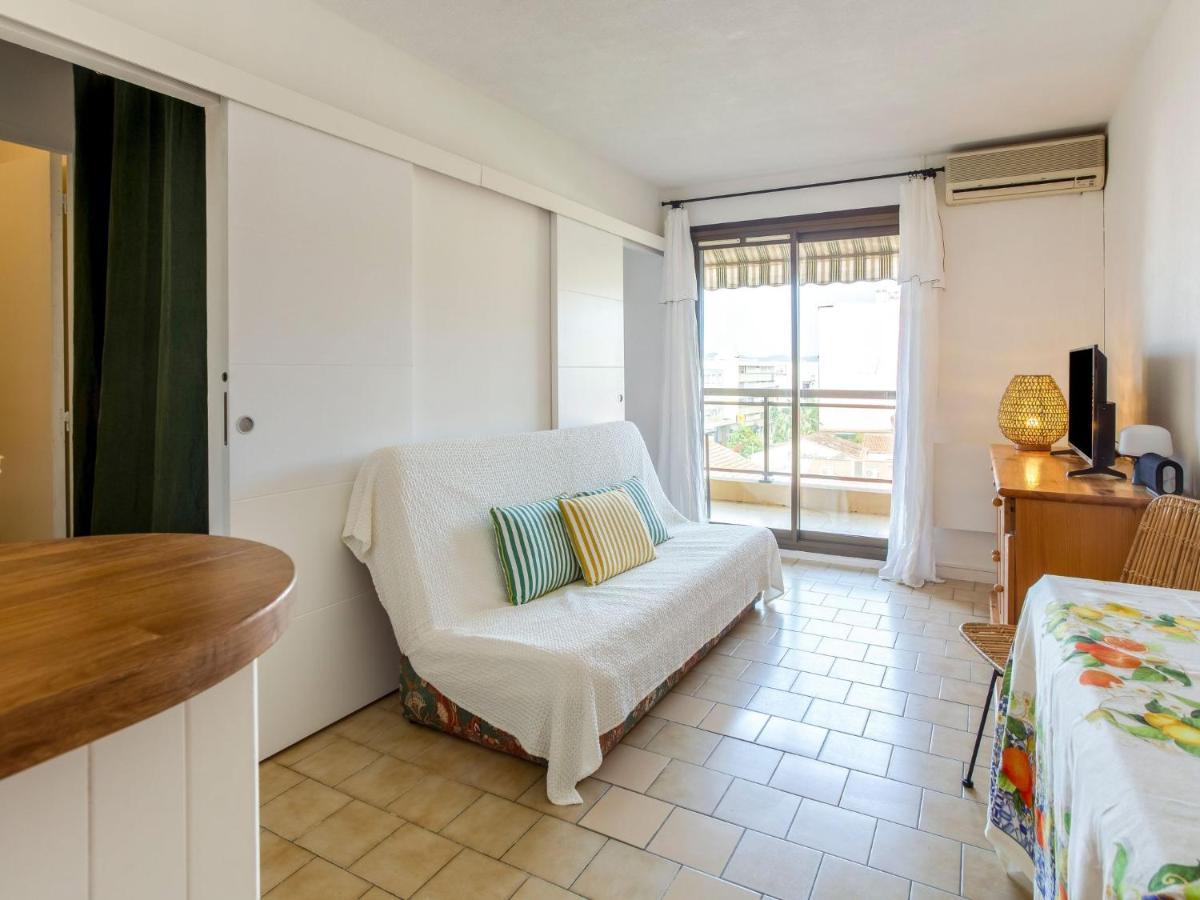 Apartment Saint James-13 By Interhome Le Lavandou Ngoại thất bức ảnh