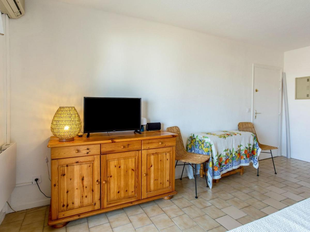 Apartment Saint James-13 By Interhome Le Lavandou Ngoại thất bức ảnh